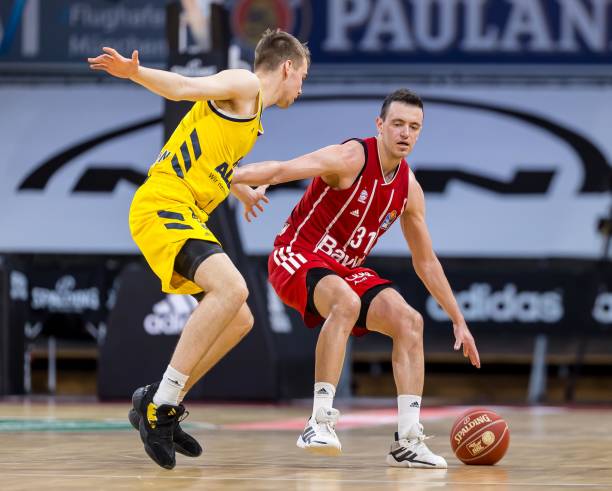 中国男足以 中国男足以