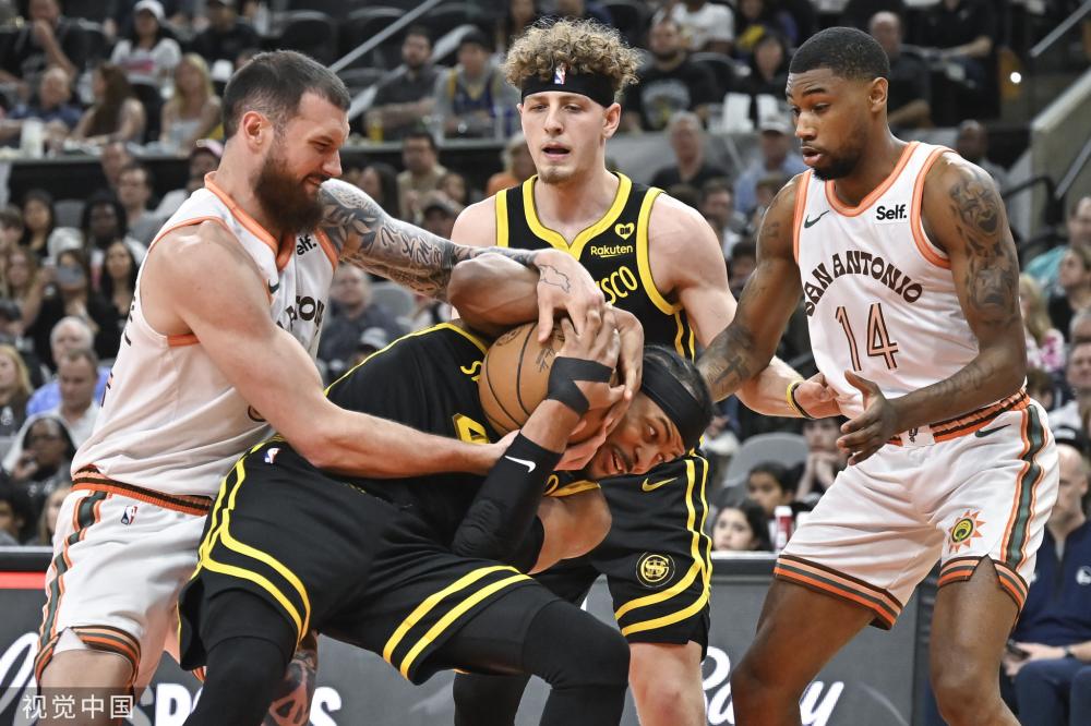 年轻群体 年轻群体