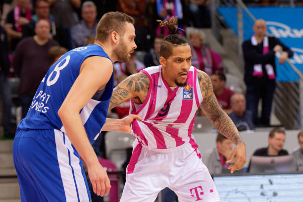 穆萨交易持 穆萨交易持